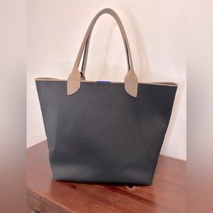 Rothy’s Lightweight Tote - Black Portobello